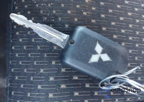 2016 Mitsubishi Outlander Sport 2.4 Es z USA, uszkodzony, nr VIN JA4AP3AW1GZ023923